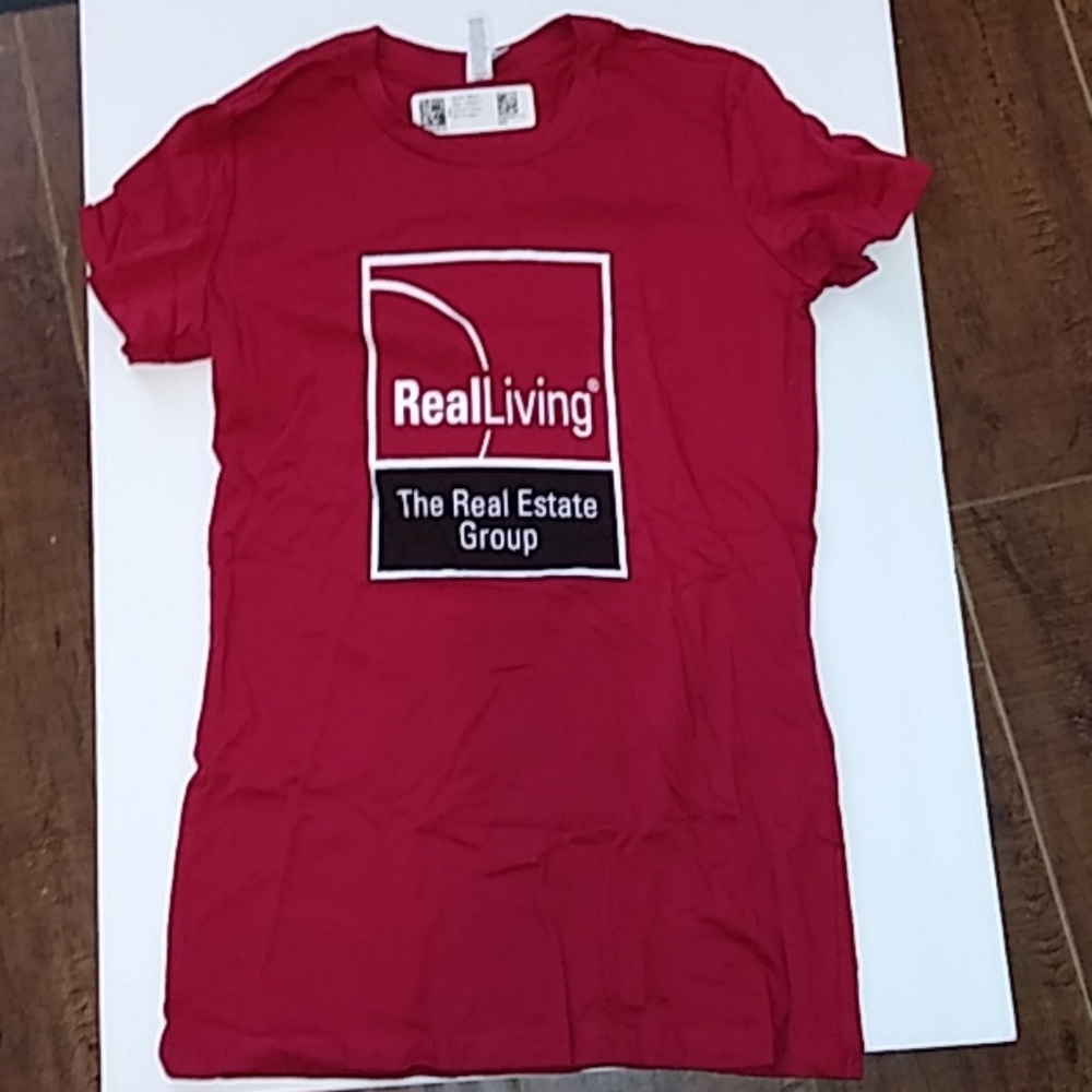 Red (S) Bella.Canvas tees